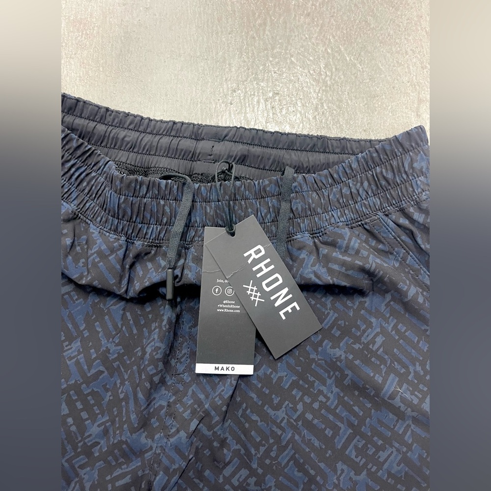 NWT Men’s RHONE Mako 7” Shorts Unlined Navy Black Training Gym Workout Athletic - Picture 3 of 7